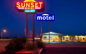 Sunset Motel Moriarty Nm